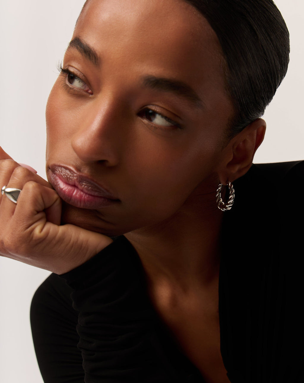 Twisted Tidal Medium Hoop Earrings | Silver Plating on Brass